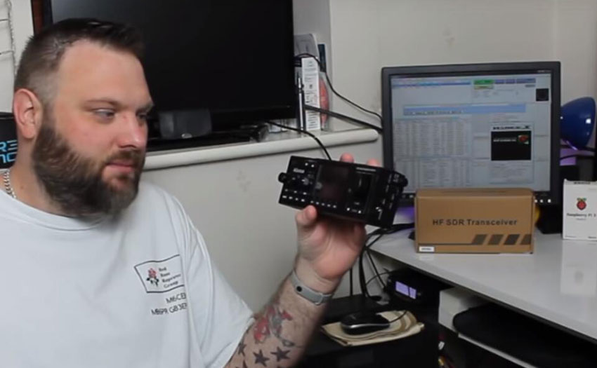 The First Impression HF SDR Radio Ailunce HS1 by  M6CEB 1